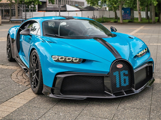 Bugatti Sports Car Puzzle online game