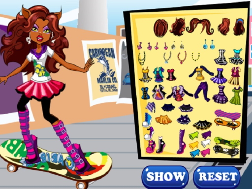 Clawdeen skates online game