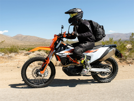 KTM 690 Enduro R Slide online game
