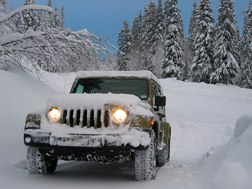 Offroad Snow Jeep Passenger Mountain Uphill Drivin online game