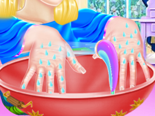 Princess Ella Hand Care online game