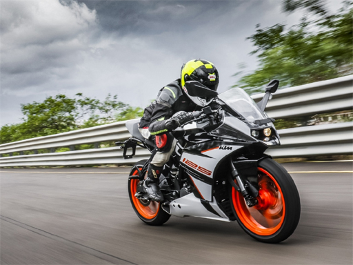 RC 125 Action Puzzle online Puzzle game